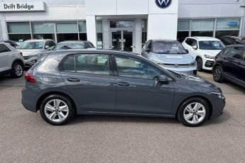 Volkswagen Golf 1.5 eTSI 150 Life 5dr DSG