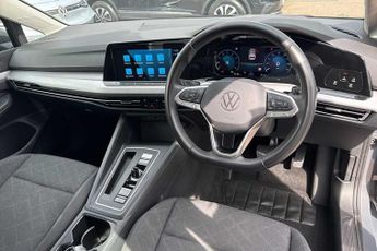 Volkswagen Golf 1.5 eTSI 150 Life 5dr DSG