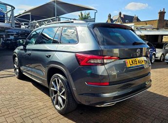 SKODA Kodiaq 1.5 TSI Sport Line 4x4 5dr DSG [7 Seat]