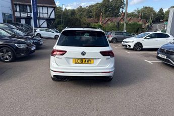 Volkswagen Tiguan 2.0 TSi 190 4Motion R-Line Tech 5dr DSG