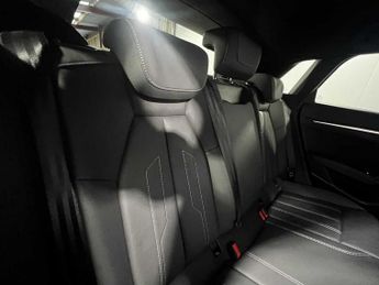 Audi A3 Sportback S line 40 TFSI e  204 PS S tronic