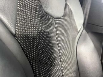 Audi Q2 S line 35 TFSI  150 PS S tronic