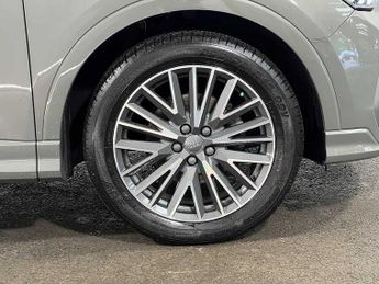 Audi Q3 S line 35 TFSI  150 PS S tronic