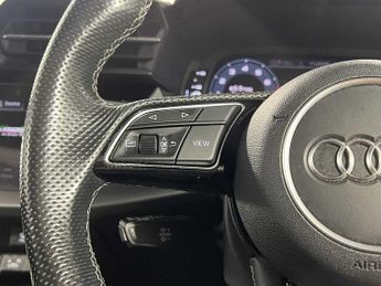 Audi A3 Sportback S line 40 TFSI e  204 PS S tronic