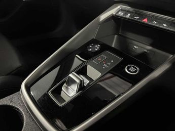 Audi A3 Sportback S line 40 TFSI e  204 PS S tronic