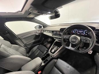Audi A3 Sportback S line 40 TFSI e  204 PS S tronic