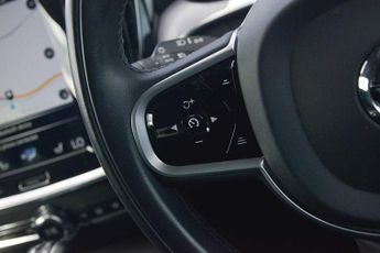 Volvo V60 Sportswagon 2.0 T4 [190] Momentum Plus 5dr Auto