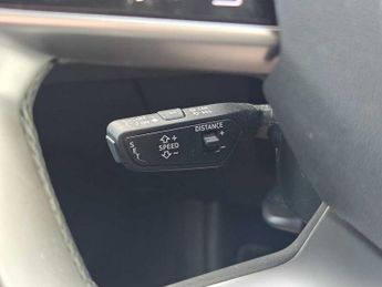 Audi Q4  (S) S line 40 e-tron  