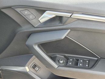Audi A3 Sportback Sport 40 TFSI e  204 PS S tronic