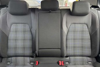 Volkswagen Golf 1.4 TSI GTE 5dr DSG