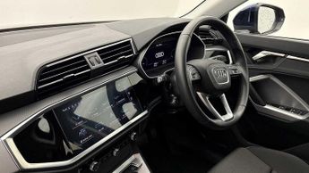 Audi Q3 Sport 35 TFSI  150 PS S tronic