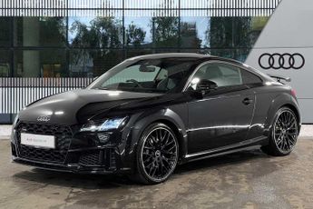 Audi TT S Coup- Black Edition TFSI  306 PS S tronic