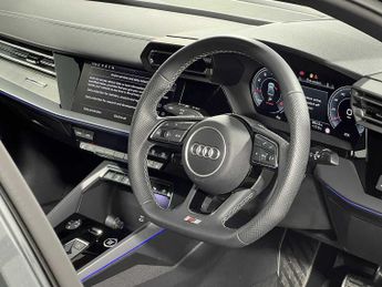 Audi A3 Saloon S line 35 TFSI  150 PS S tronic