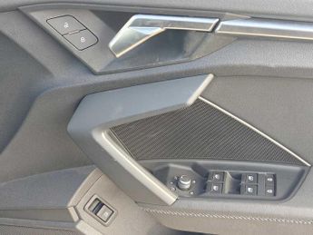 Audi A3 Sportback S line 40 TFSI e  204 PS S tronic