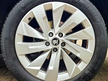 SKODA Kodiaq 1.5 TSI iV 204 SE L 5dr DSG