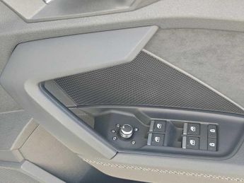 Audi A3 Saloon Edition 1 35 TFSI  150 PS S tronic