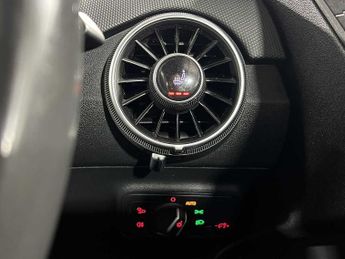 Audi TTS Coupe 2.0 TFSI quattro 310 PS S tronic