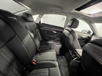 Audi A8 Sport 60 TFSI e quattro 462 PS tiptronic