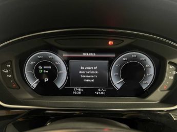 Audi A8 Sport 60 TFSI e quattro 462 PS tiptronic