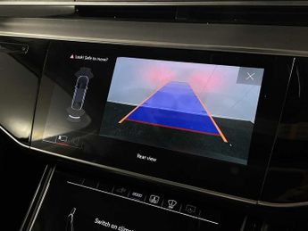 Audi A8 Sport 60 TFSI e quattro 462 PS tiptronic