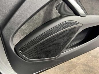 Audi TT Roadster Black Edition 45 TFSI  245 PS S tronic