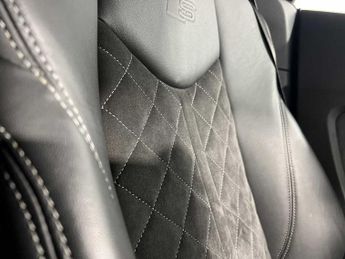 Audi TT Roadster Black Edition 45 TFSI  245 PS S tronic