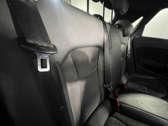 Audi A1 Sportback Black Edition Nav 1.4 TFSI  125 PS S tronic