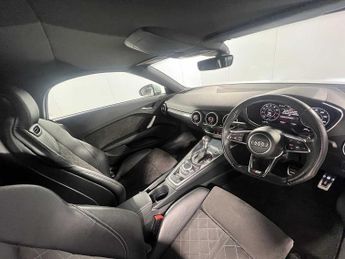 Audi TT Roadster S line 2.0 TFSI quattro 230 PS S tronic