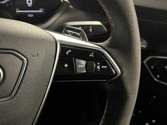 Audi RS e-tron GT Carbon Vorsprung   440,00 kW