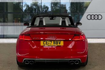 Audi TTS Roadster 2.0 TFSI quattro 310 PS S tronic