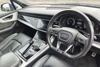 Audi Q7 S line 55 TFSI quattro 340 PS tiptronic
