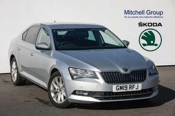 Skoda Superb 1.5 TSI (150ps) SE Technology ACT DSG Hatch