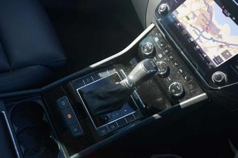SKODA Superb 1.5 TSI (150ps) SE Technology ACT DSG Hatch