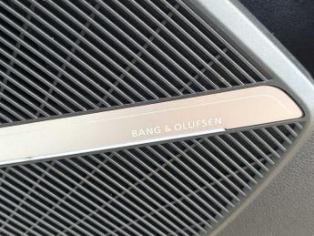 Audi SQ5 TDI  341 PS tiptronic