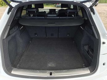 Audi SQ5 TDI  341 PS tiptronic