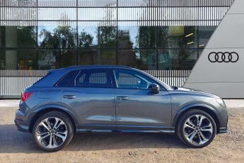 Audi Q3 Black Edition 35 TFSI  150 PS S tronic