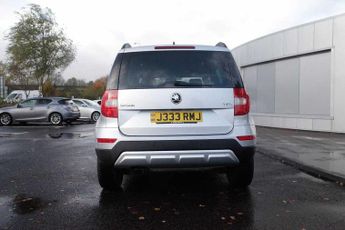 SKODA Yeti 1.2 TSI (110PS) SE Drive DSG 5-Dr