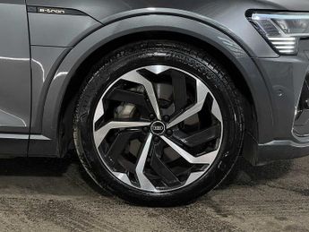 Audi e-tron Black Edition 50 quattro 230,00 kW