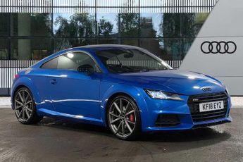 Audi TT S Coup- Black Edition 2.0 TFSI quattro 310 PS S tronic