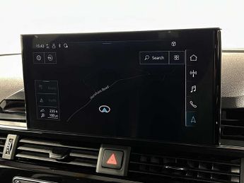 Audi A4 Avant Black Edition 35 TFSI  150 PS S tronic