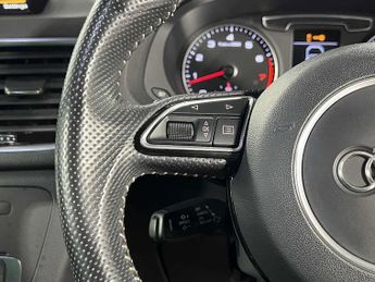 Audi Q3 Black Edition 1.4 TFSI cylinder on demand  150 PS S tronic
