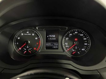 Audi Q3 Black Edition 1.4 TFSI cylinder on demand  150 PS S tronic