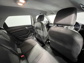 Audi A1 Sportback Technik 30 TFSI  110 PS S tronic