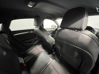 Audi A3 Saloon Black Edition 1.5 TFSI  150 PS S tronic