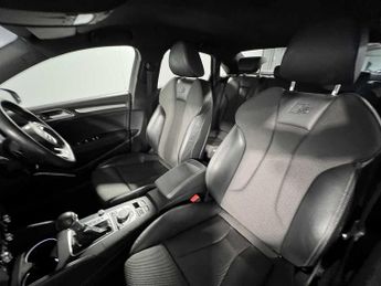 Audi A3 Saloon Black Edition 1.5 TFSI  150 PS S tronic