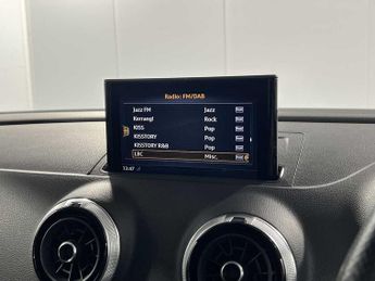 Audi A3 Saloon Black Edition 1.5 TFSI  150 PS S tronic