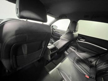 Audi e-tron S line 50 quattro 230,00 kW