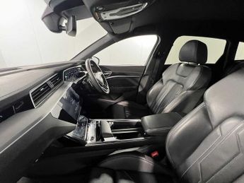 Audi e-tron S line 50 quattro 230,00 kW