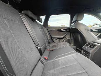 Audi A4 Avant Black Edition 40 TFSI  204 PS S tronic