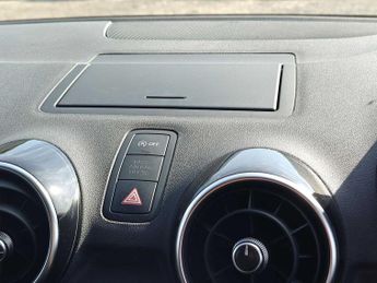 Audi A1 Sportback Sport 1.4 TFSI  122 PS S tronic